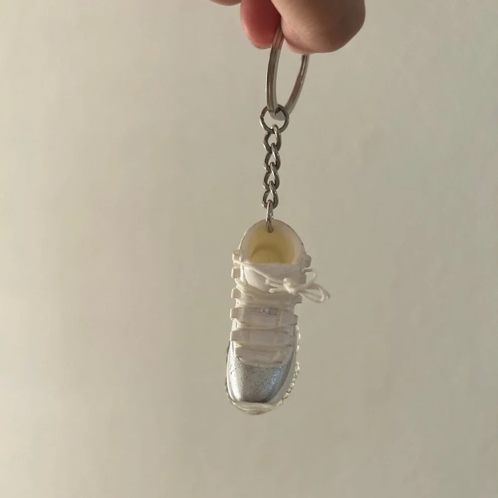 Air Jordan 11 Retro Sneaker Keychain – White/Silver, New